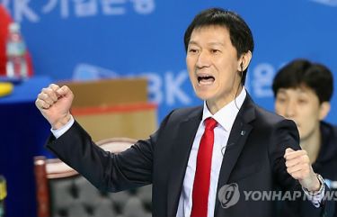  이정철 감독 - 전술 변화 흡수해준 선수들 대견해